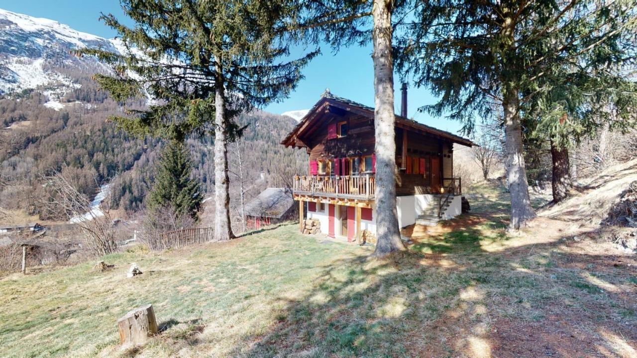 Appartement Idyllic chalet in Evolène, with view on the Dent Blanche&the mountains Extérieur photo