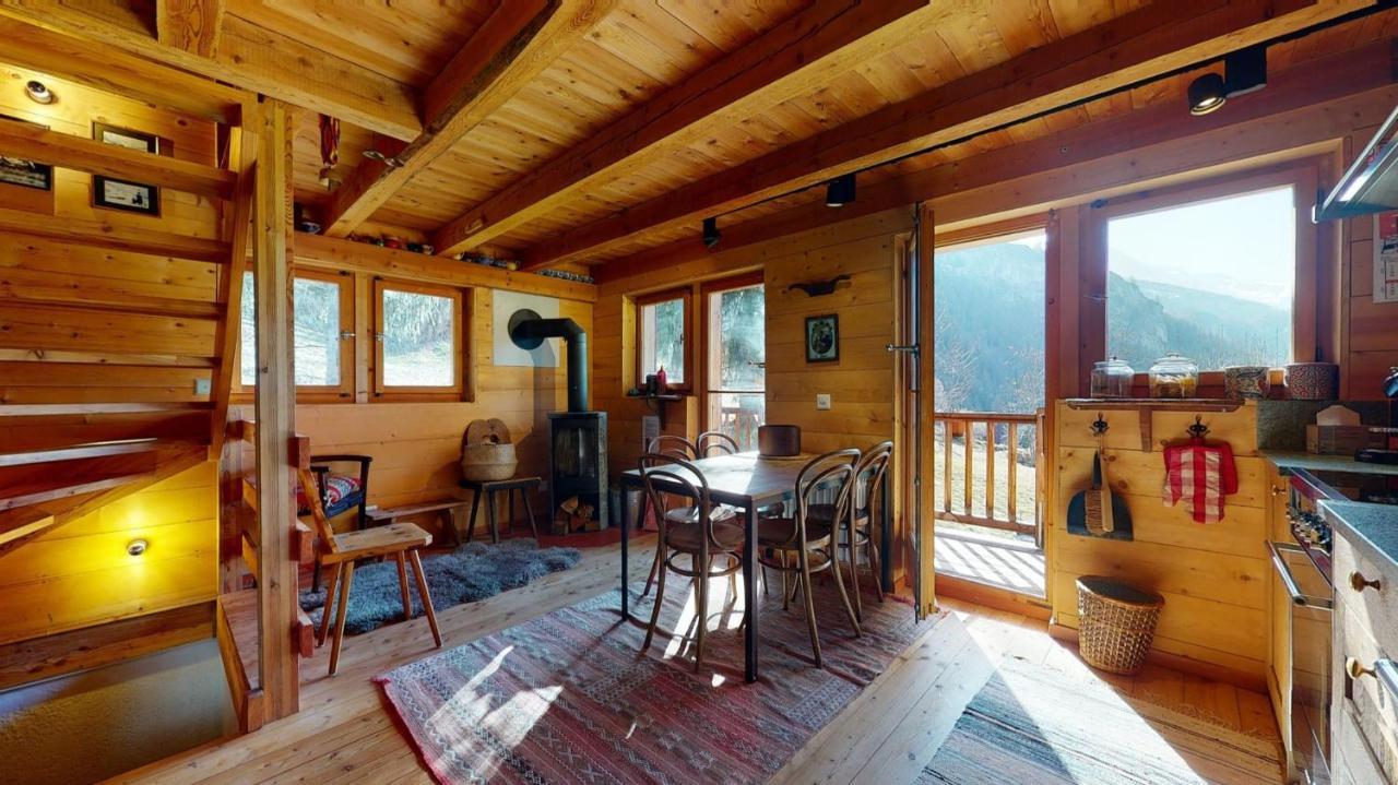 Appartement Idyllic chalet in Evolène, with view on the Dent Blanche&the mountains Extérieur photo